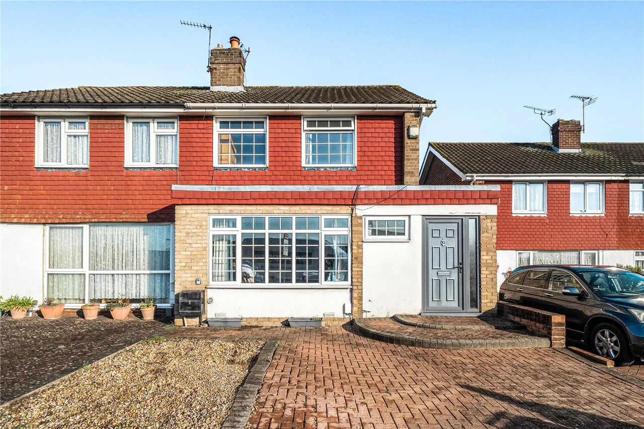 3 bed house for sale, Iron Mill Lane, Crayford, DA1