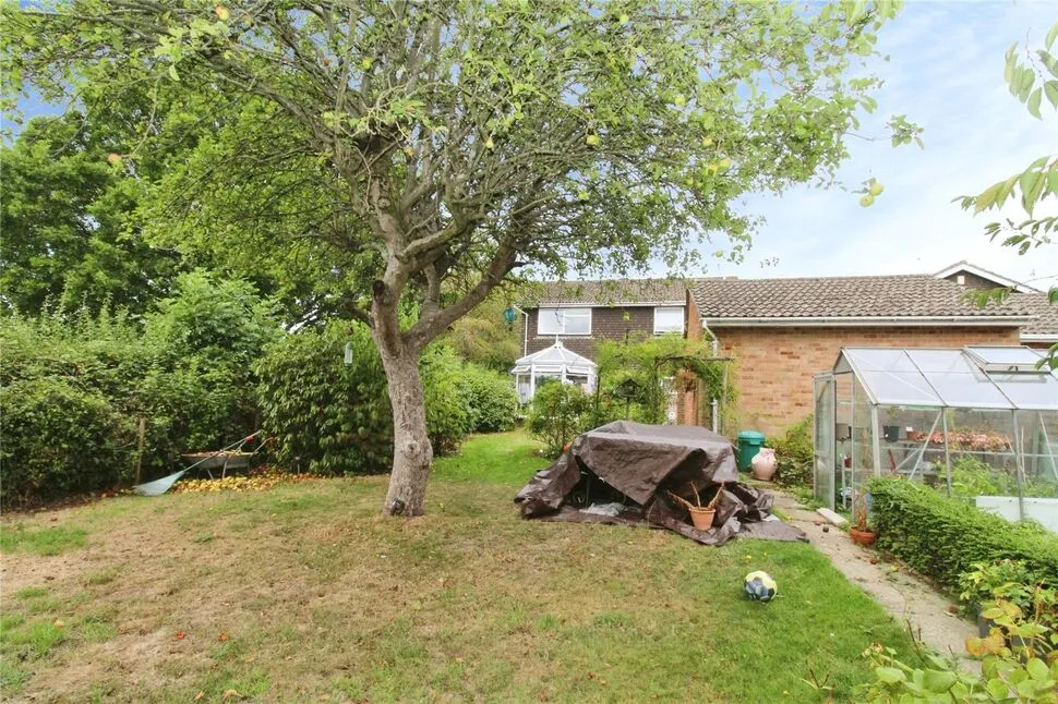 Cooks Lane, Calmore, Hampshire, SO40, photo 4