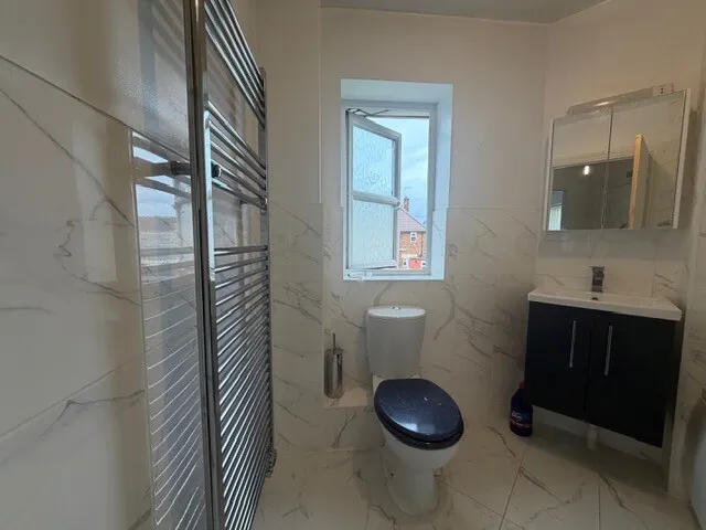 York Crescent, B70, photo 10