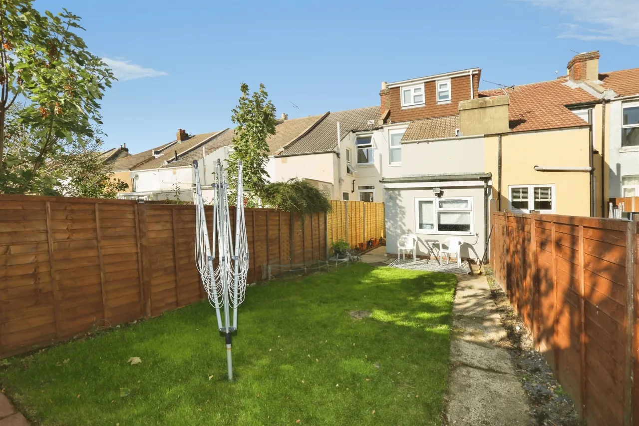 Richmond Road, Gosport, PO12, photo 14