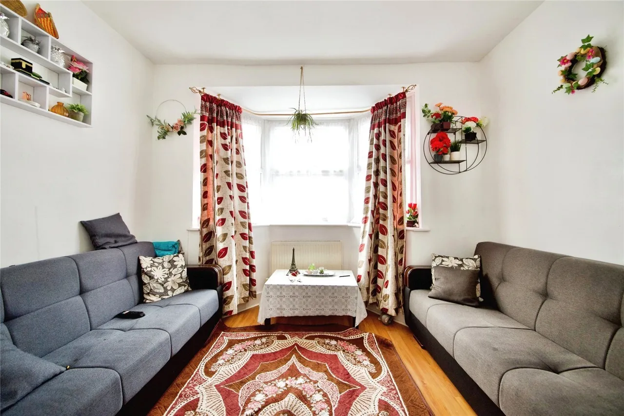 Abbots Road, East Ham, London, E6, photo 5