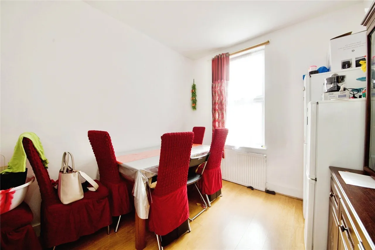 Abbots Road, East Ham, London, E6, photo 6