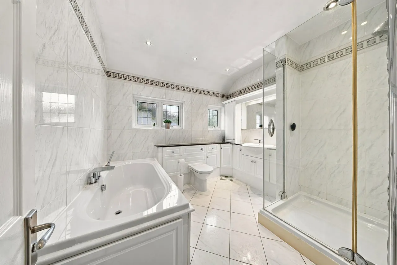 Wickham Way, Beckenham, BR3, photo 13