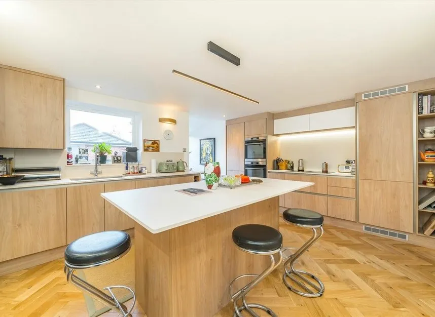 Massingberd Way, Tooting Bec, SW17, photo 5