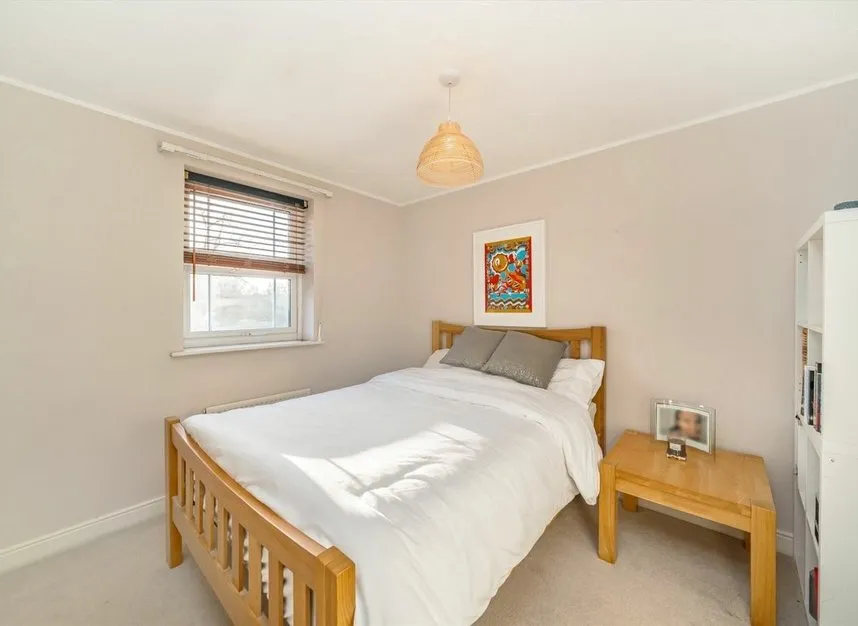 Massingberd Way, Tooting Bec, SW17, photo 8