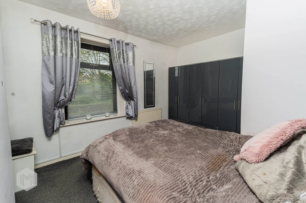Bradshaw Brow, Bolton, BL2 3DD, photo 8