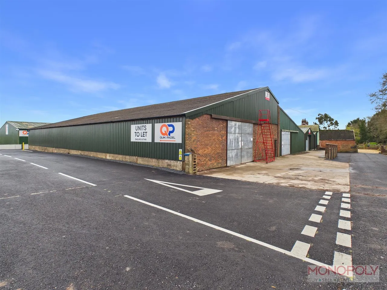 property to rent, Cloverdale, Alkington, SY13