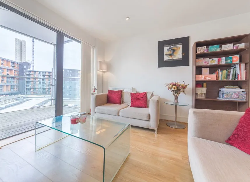 Jupiter House, Canning Town, E16, photo 2