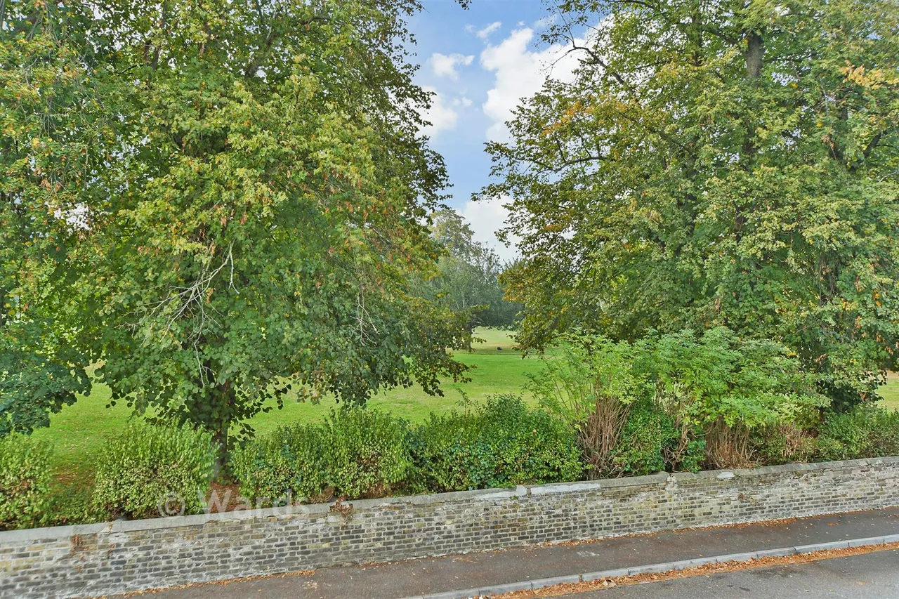 Court Lodge Road, Gillingham, ME7, photo 11