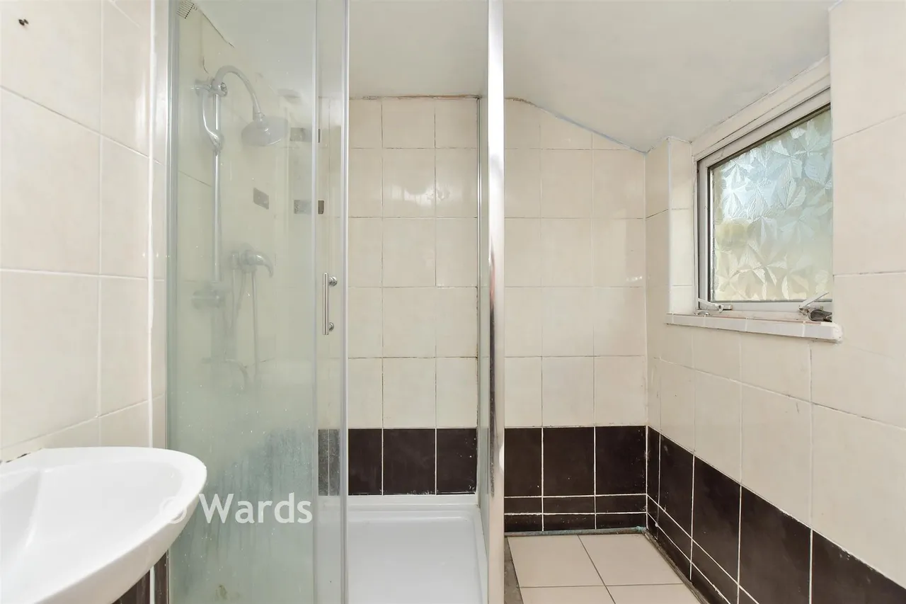 Court Lodge Road, Gillingham, ME7, photo 8