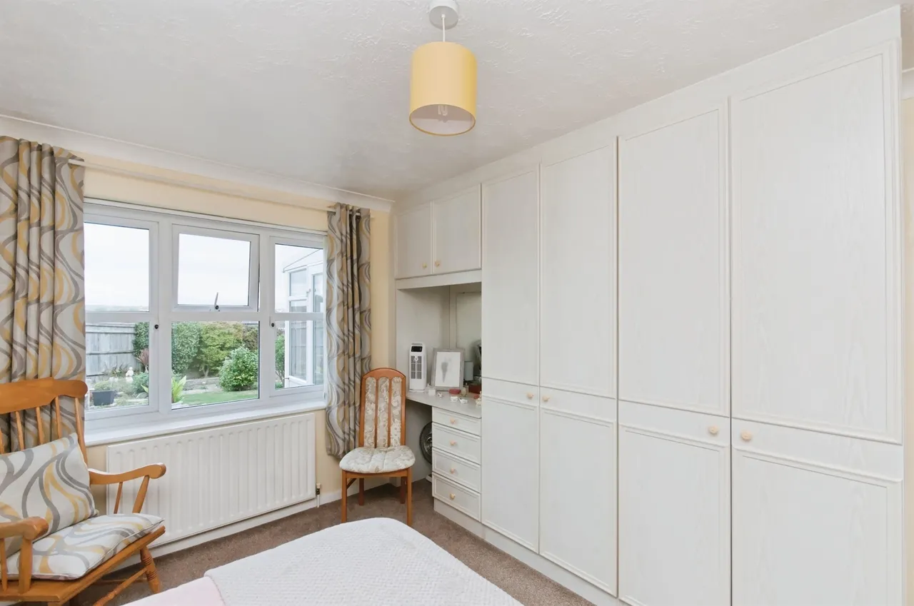 School Place, Bexhill-On-Sea, TN40, photo 10