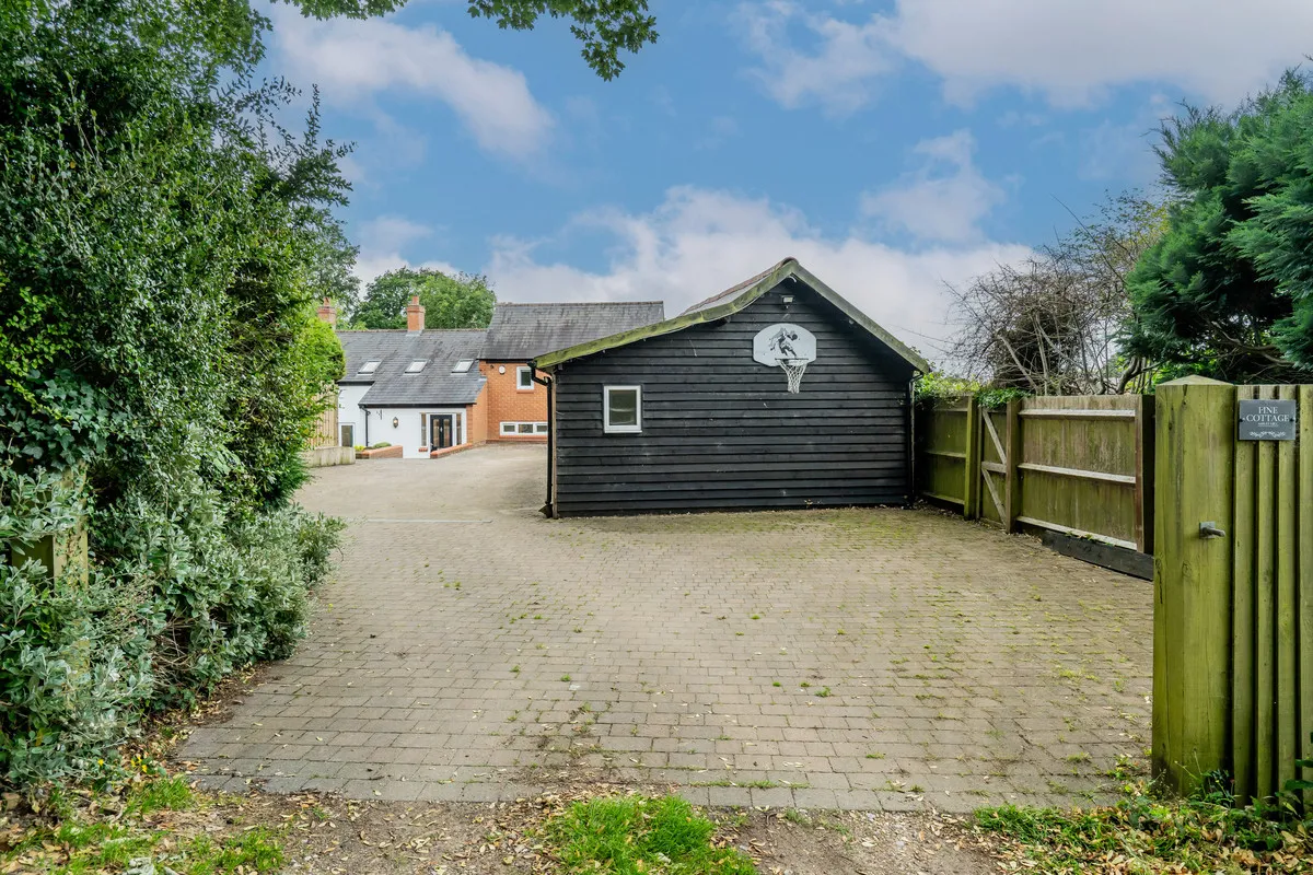 Milton Keynes, MK17, photo 39