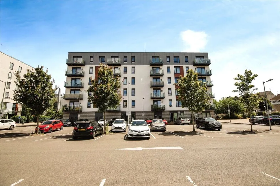 1 bed flat for sale — Pegasus Way, Gillingham, Kent, ME7