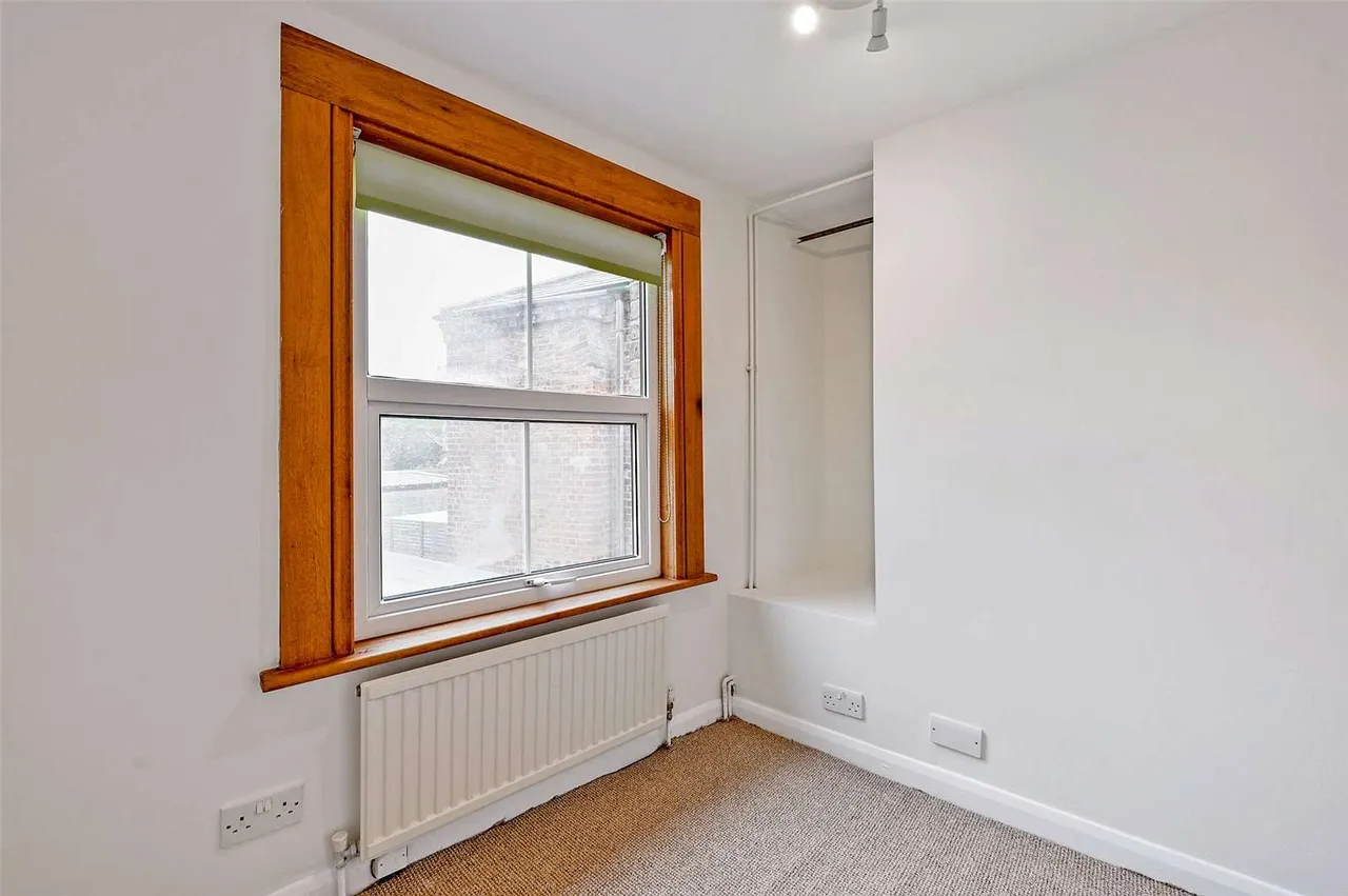 Helena Road, Windsor, Berkshire, SL4 1JN, photo 8