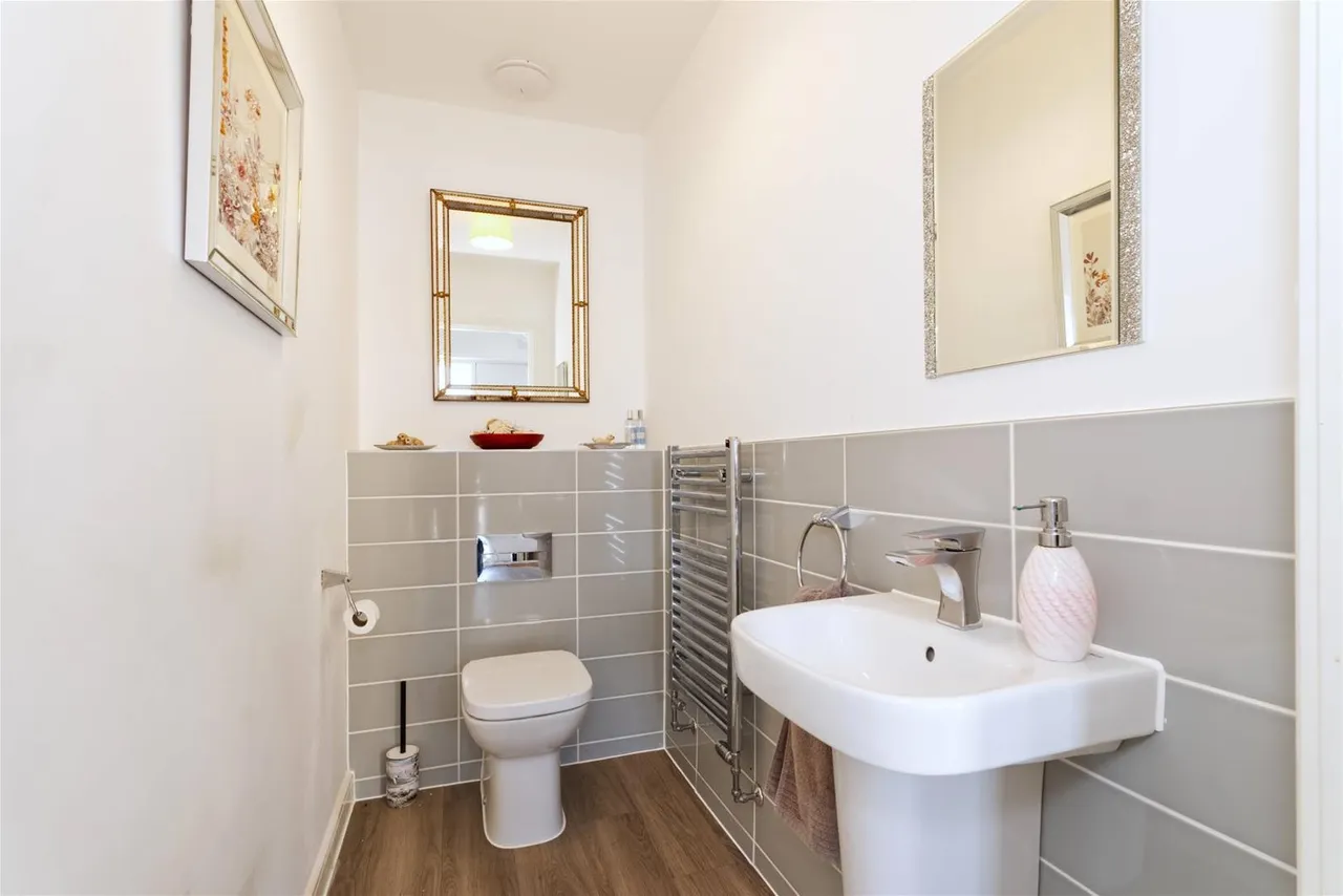Caffyn Place, Horsham, West Sussex RH12 3XH, photo 10