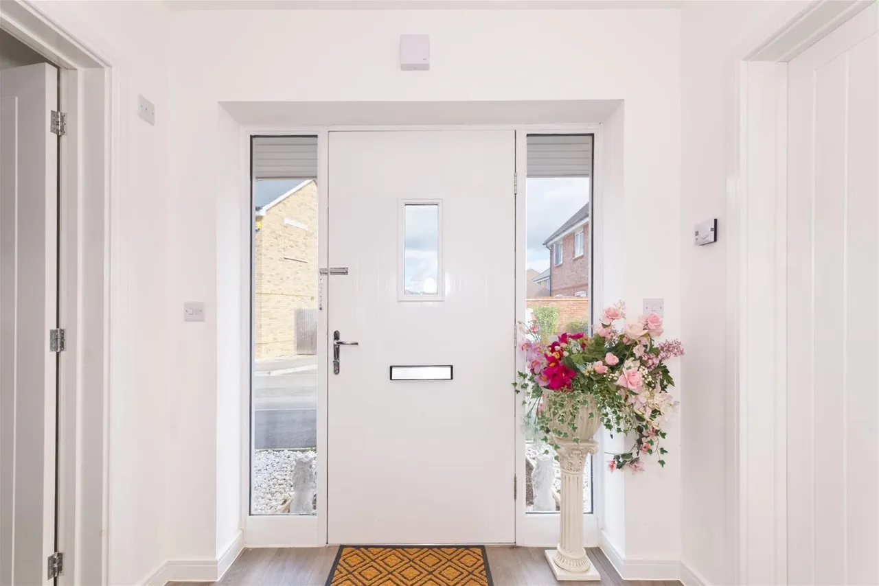 Caffyn Place, Horsham, West Sussex RH12 3XH, photo 5