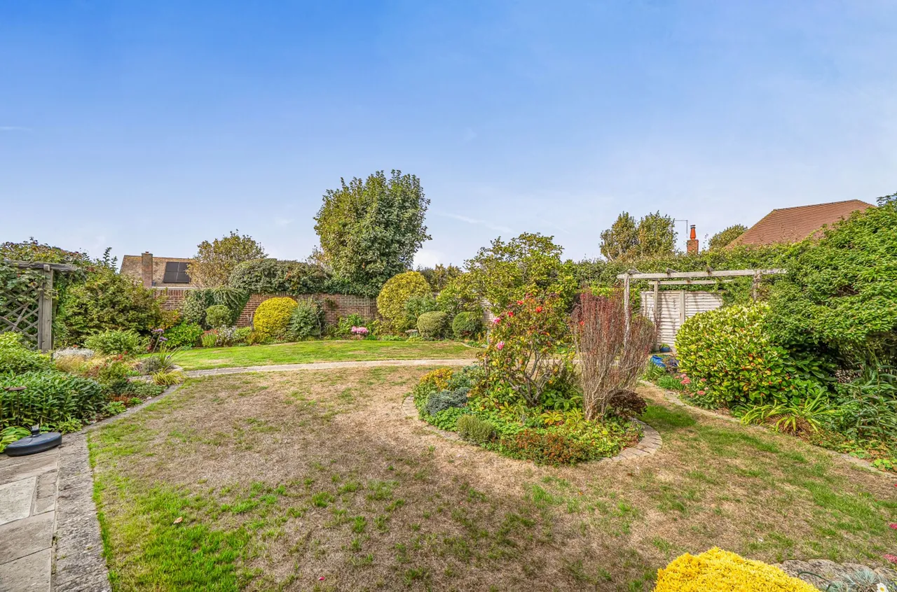 Shorecroft, Aldwick, PO21, photo 32