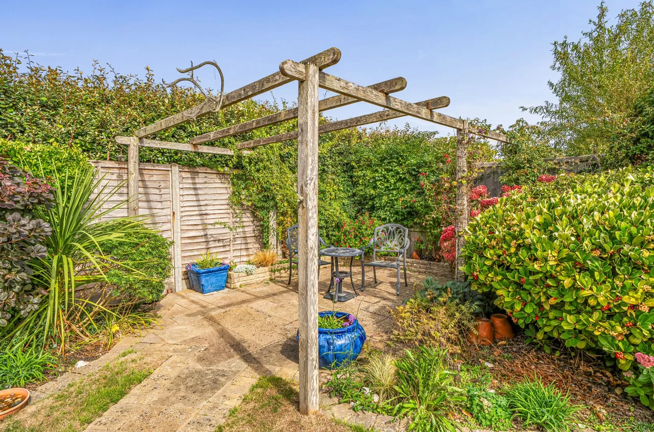 Shorecroft, Aldwick, PO21, photo 24