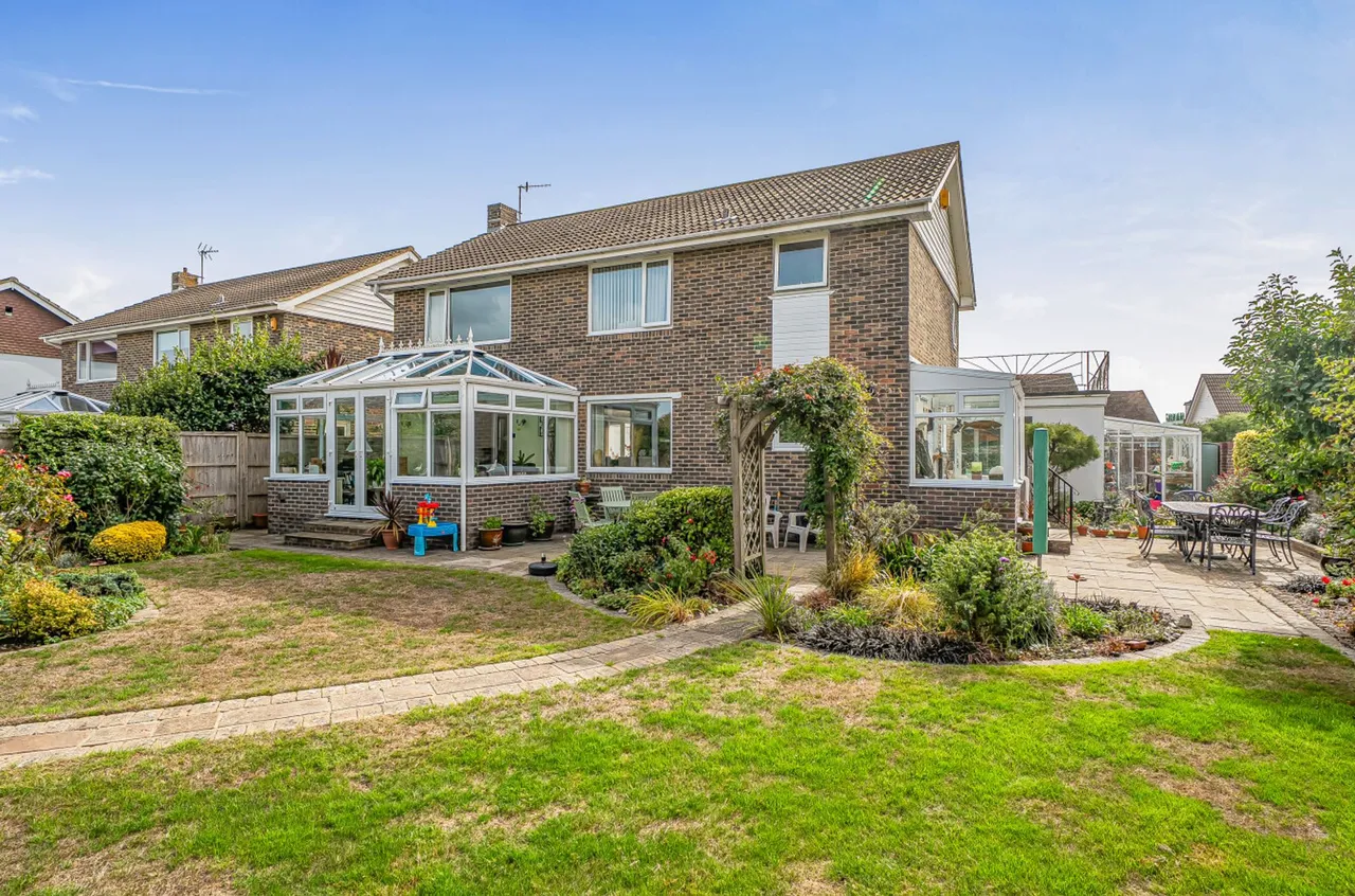 Shorecroft, Aldwick, PO21, photo 22