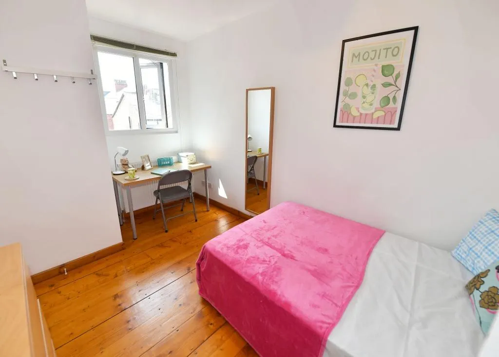 Moseley Road, Fallowfield, M14, photo 5