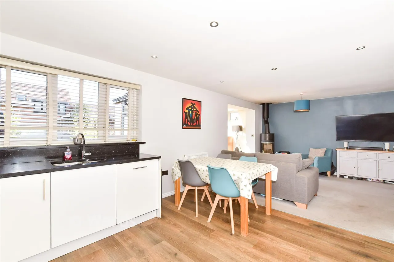 Hawley Drive, Leybourne, ME19, photo 7