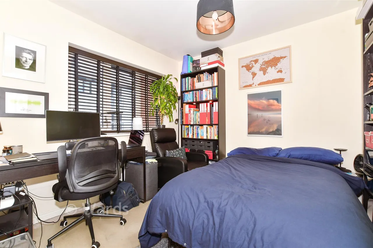 Hawley Drive, Leybourne, ME19, photo 13