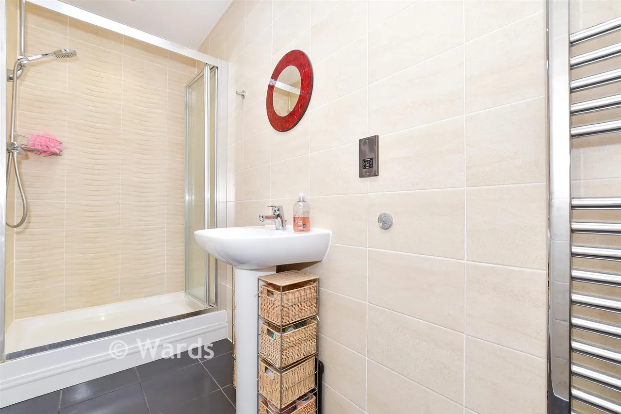 Hawley Drive, Leybourne, ME19, photo 10