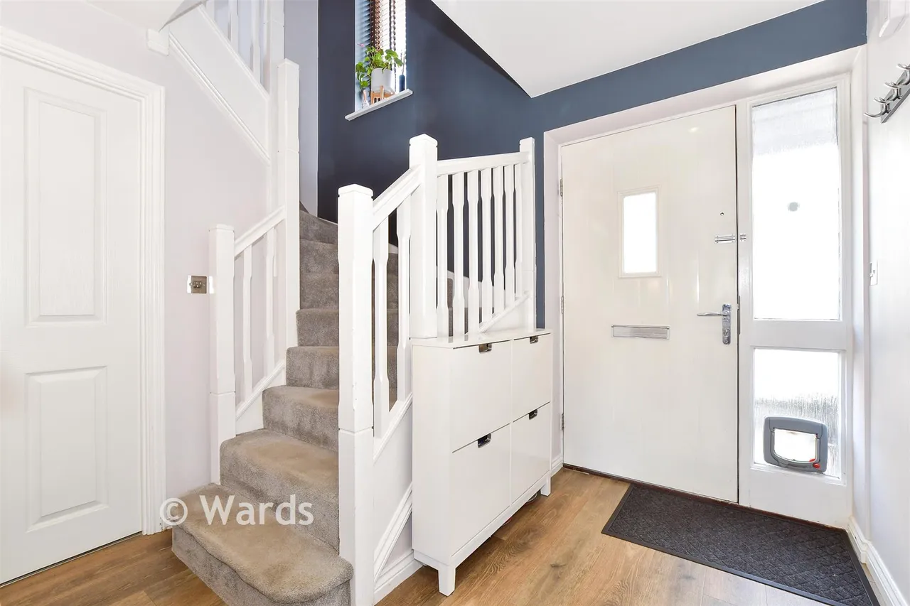 Hawley Drive, Leybourne, ME19, photo 5