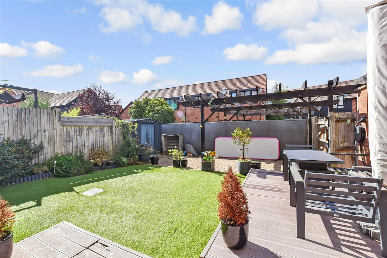 Hawley Drive, Leybourne, ME19, photo 15