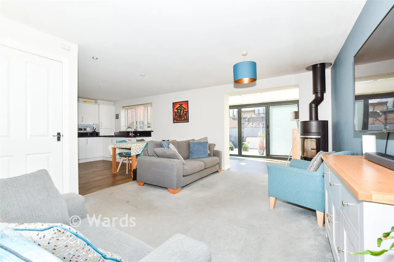 Hawley Drive, Leybourne, ME19, photo 3
