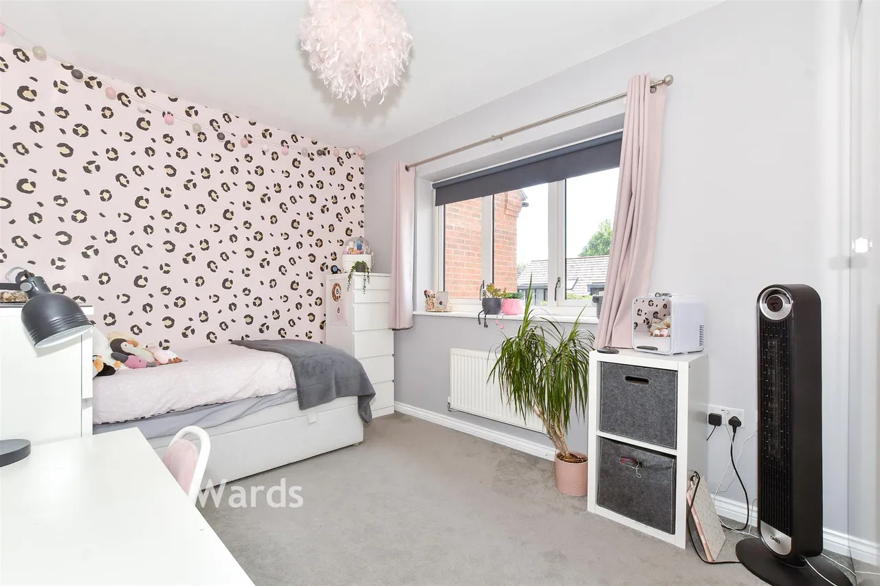 Hawley Drive, Leybourne, ME19, photo 11