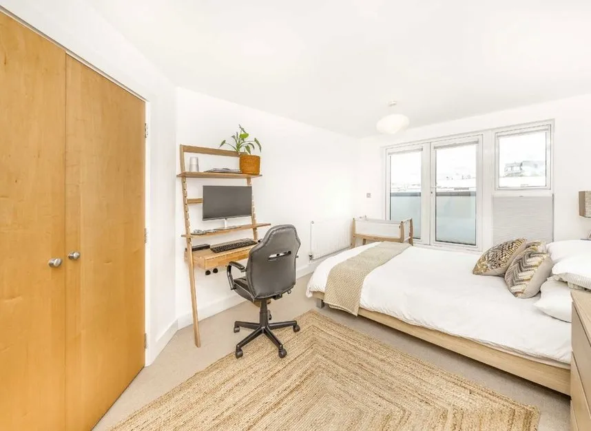 Clapham Road, Stockwell, SW9, photo 4