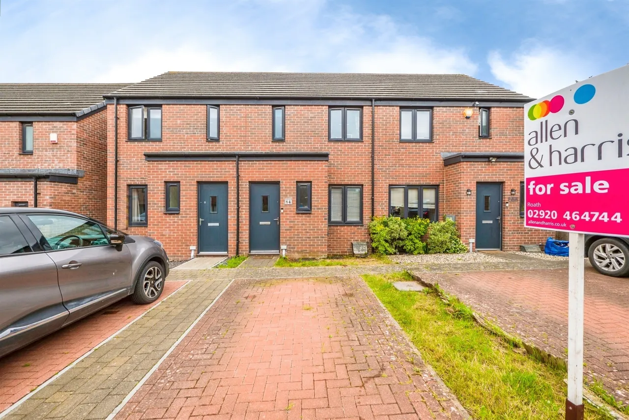 2 bed house for sale — Boyce Way, Old St. Mellons, Cardiff
