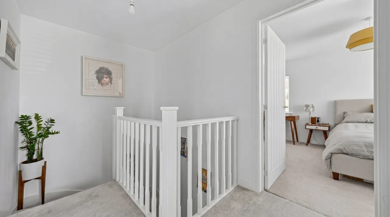 Blackthorn Lane, Leeds, LS16, photo 10