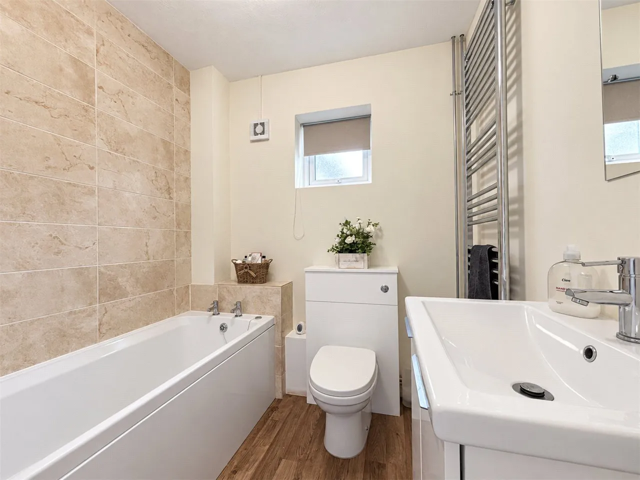 Churchfields Road, Folkingham, NG34, photo 7