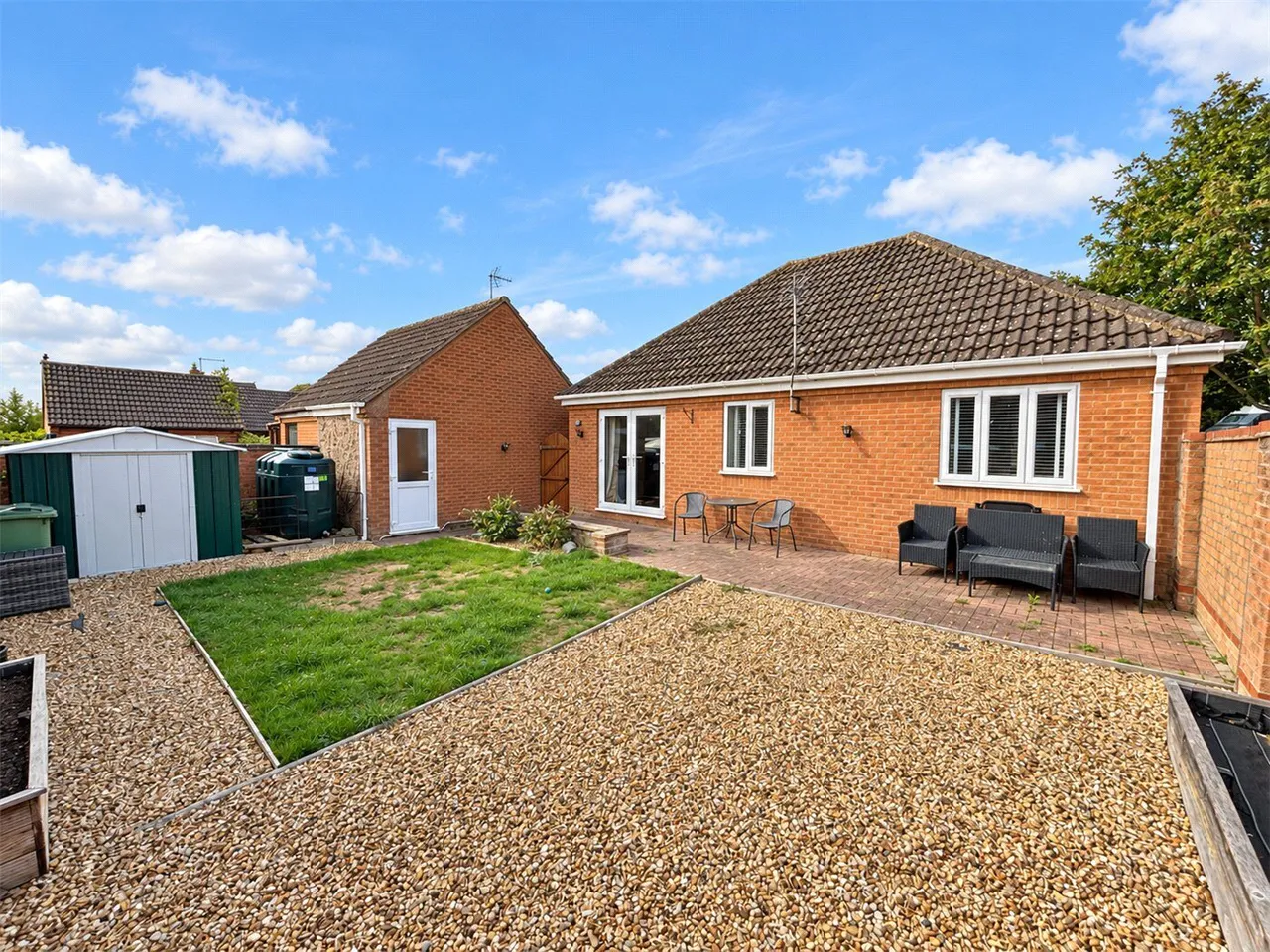Churchfields Road, Folkingham, NG34, photo 2