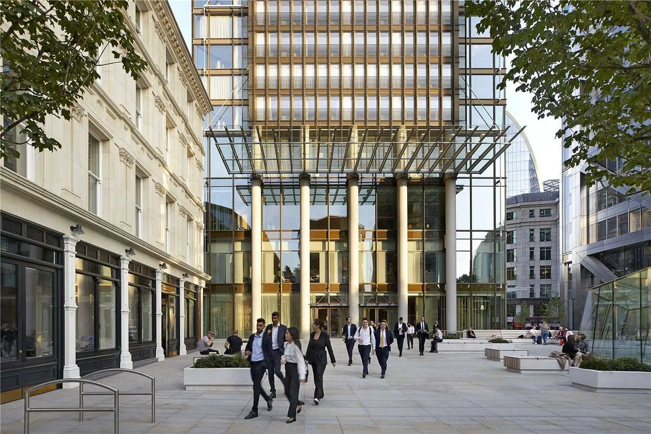 1 bed new development for sale — One Bishopsgate Plaza, 80 Houndsditch, London, EC3A 7AB