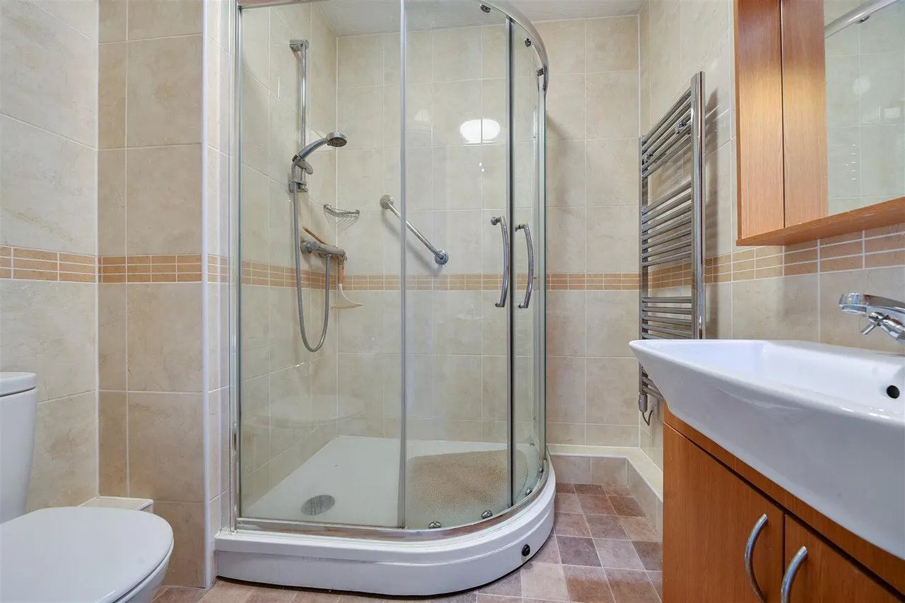 High Street, Orpington, BR6, photo 9