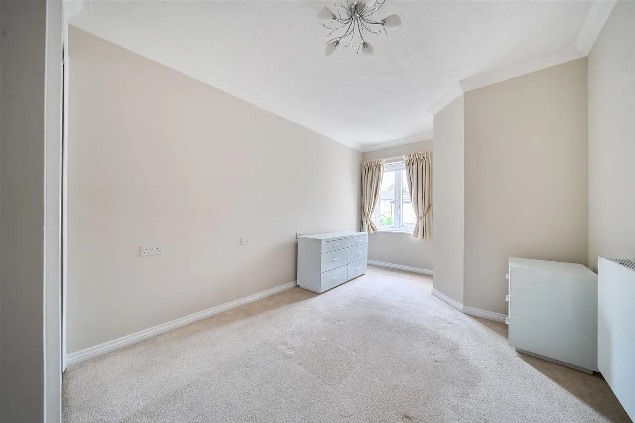 High Street, Orpington, BR6, photo 8