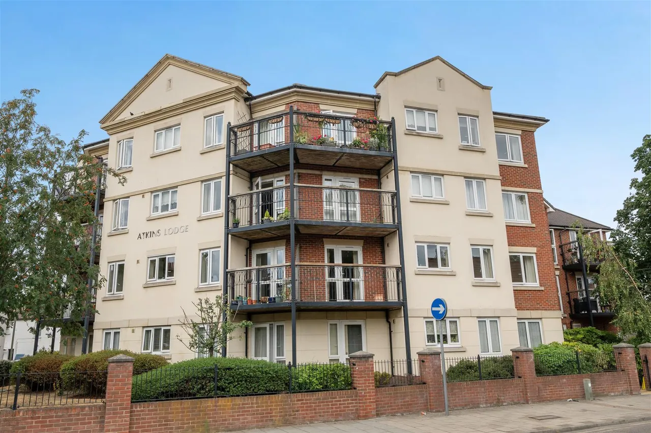 1 bed flat for sale, High Street, Orpington, BR6