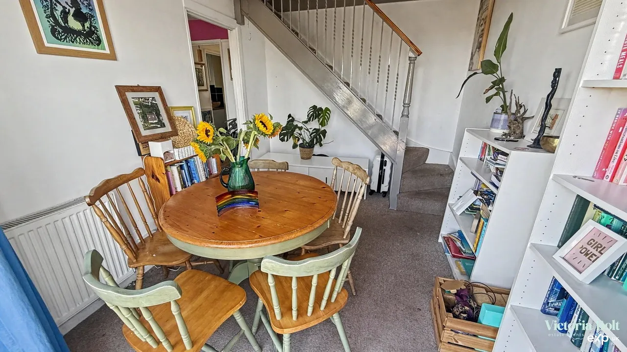 St. Annes Road, Saltash, photo 5