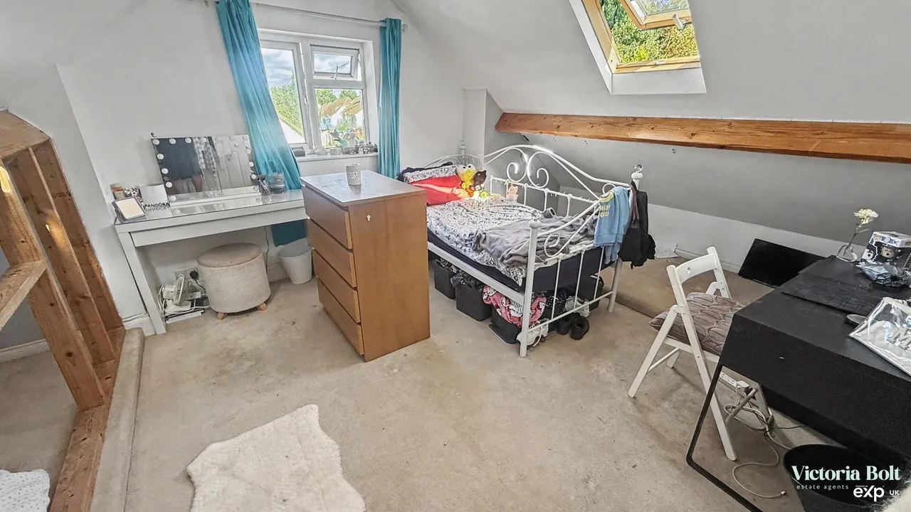 St. Annes Road, Saltash, photo 10