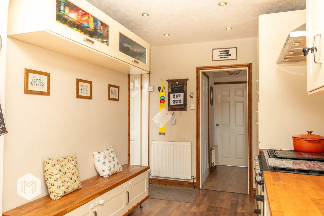 Astley Road, Bolton, BL2 4BR, photo 8