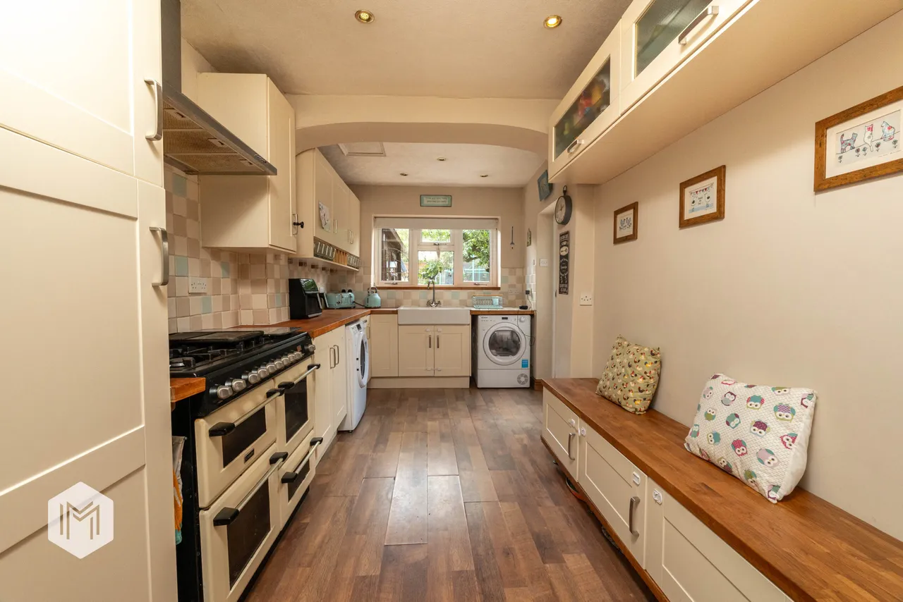 Astley Road, Bolton, BL2 4BR, photo 4