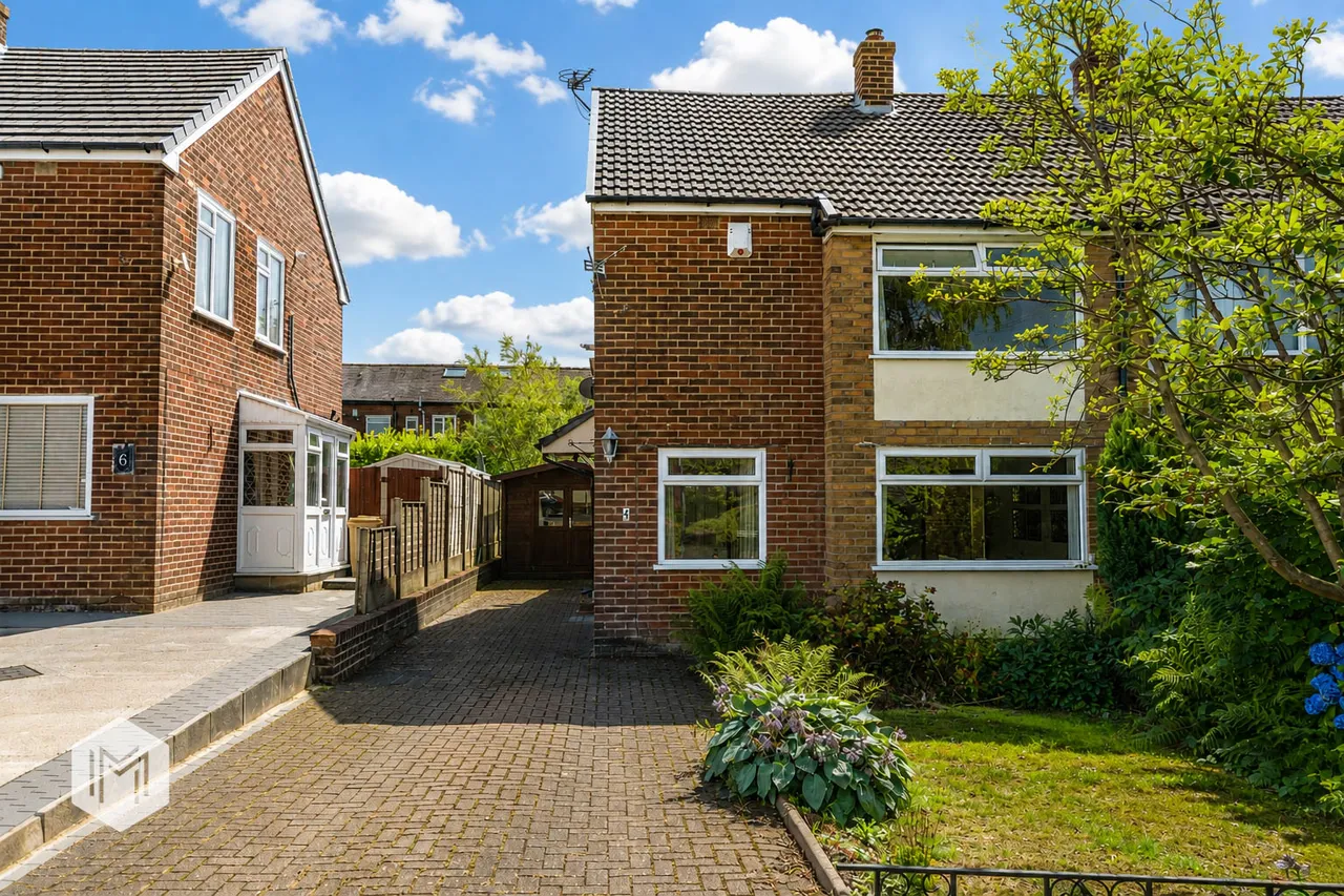 4 bed house for sale — Astley Road, Bolton, BL2 4BR