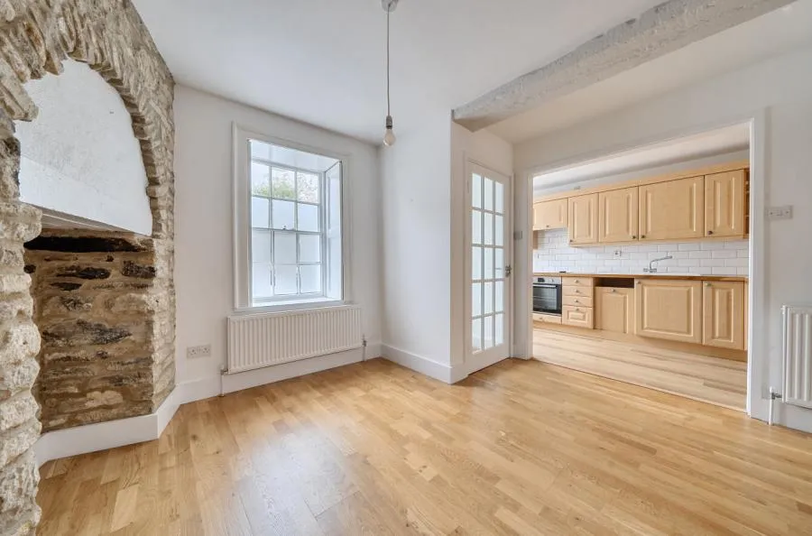 Corn Street, Witney, OX28, photo 8