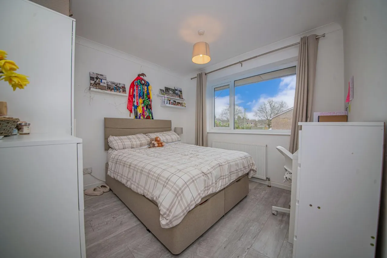 Otter Close, Bishopstoke, Eastleigh, SO50 8NF, photo 9