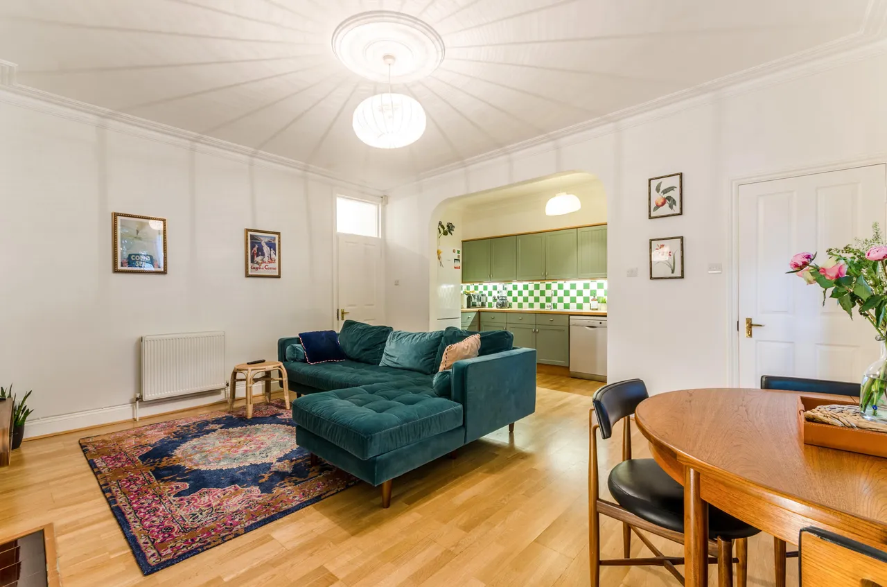 Basement Flat, 125 Grosvenor Avenue, London, photo 8