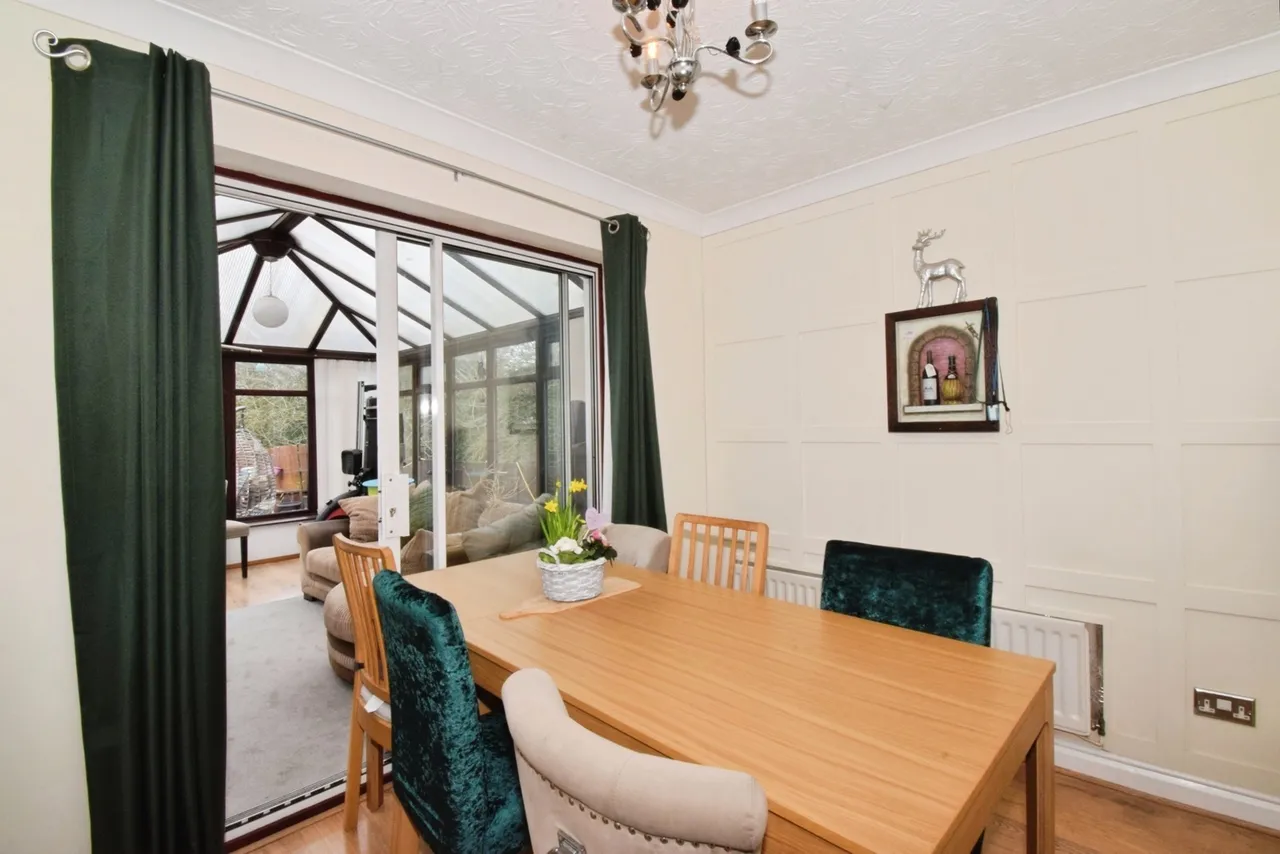 Rowe Leyes Furlong, Leicester, LE7, photo 9
