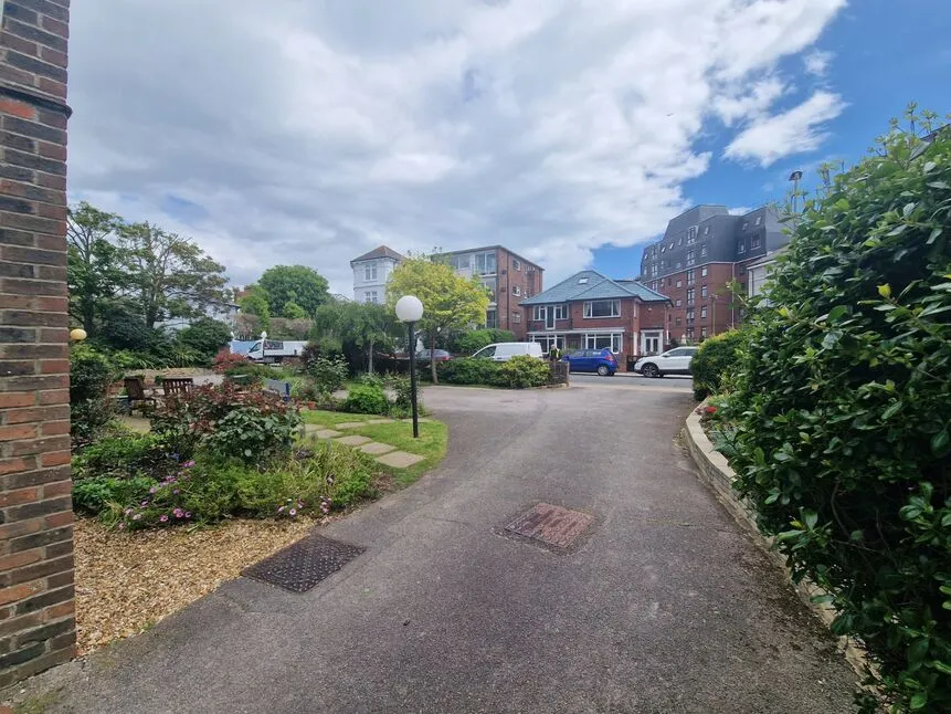Eastern Villas Road, Southsea, Hampshire, PO4, photo 9
